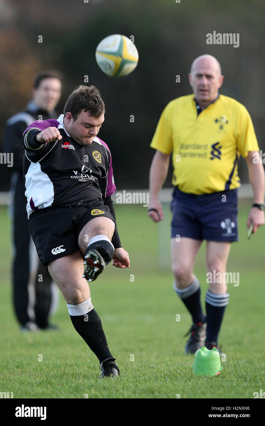 Gidea Park & Romford RFC vs Mersea Island RFC at Crow Lane - 28/11/09 Stock Photo