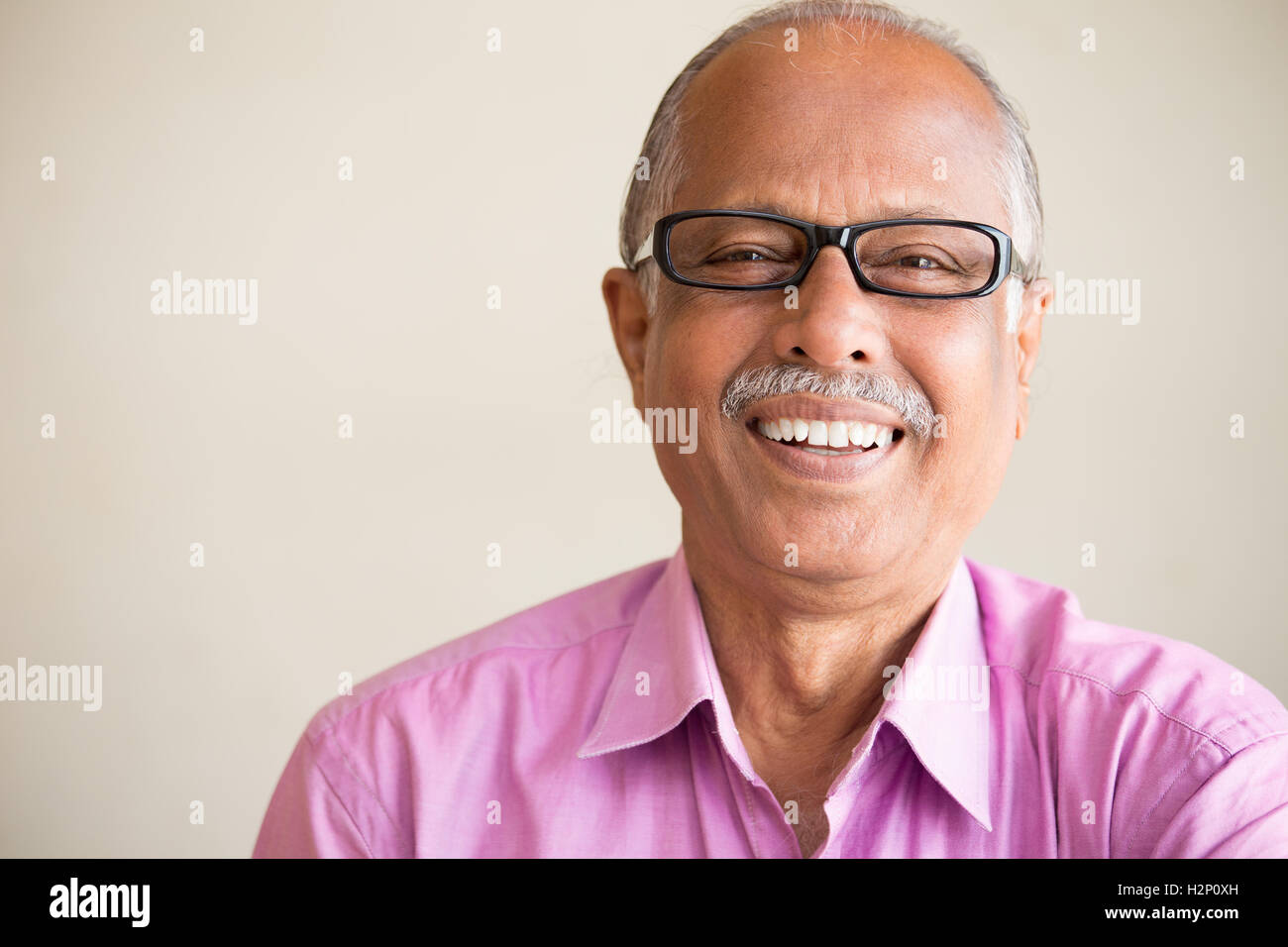 Laughing old indian man hi-res stock photography and images - Alamy