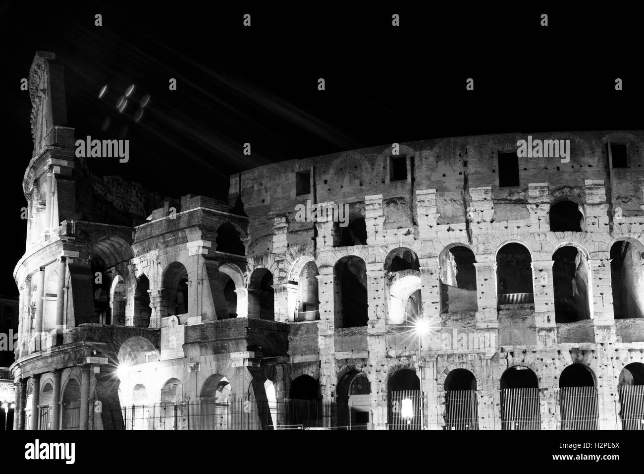coliseum at night Stock Photo Alamy