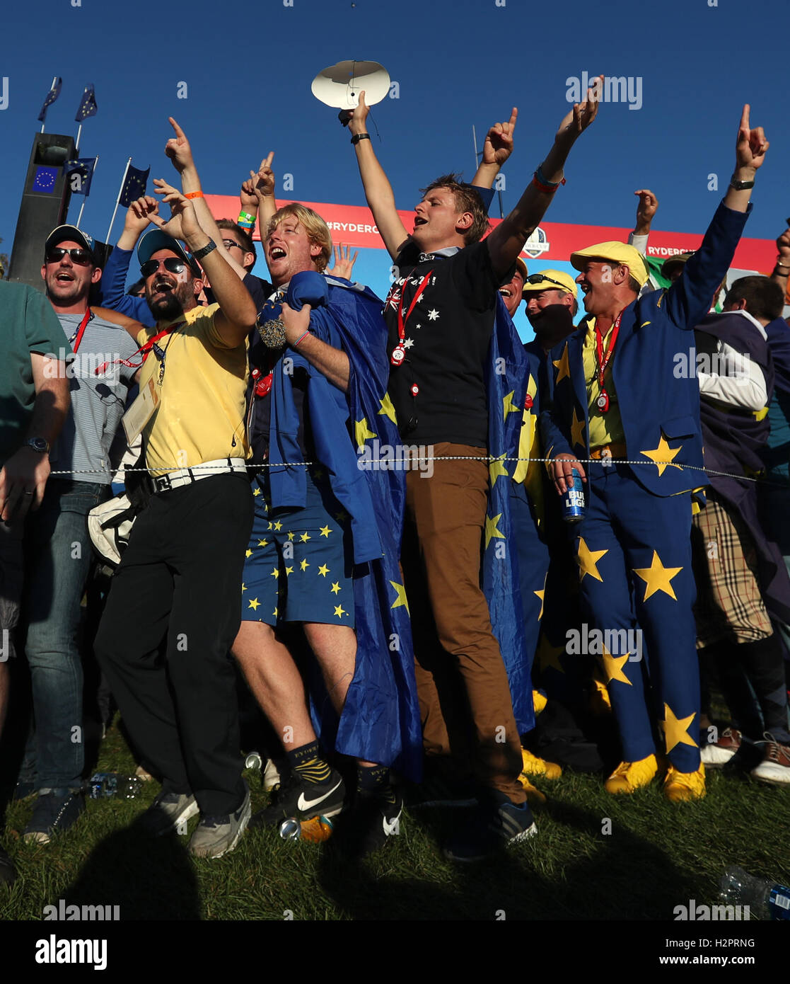 Team Europe fans celebrate during the Fourball's on day one of the 41st Ryder Cup at Hazeltine National Golf Club in Chaska, Minnesota, USA. Stock Photo