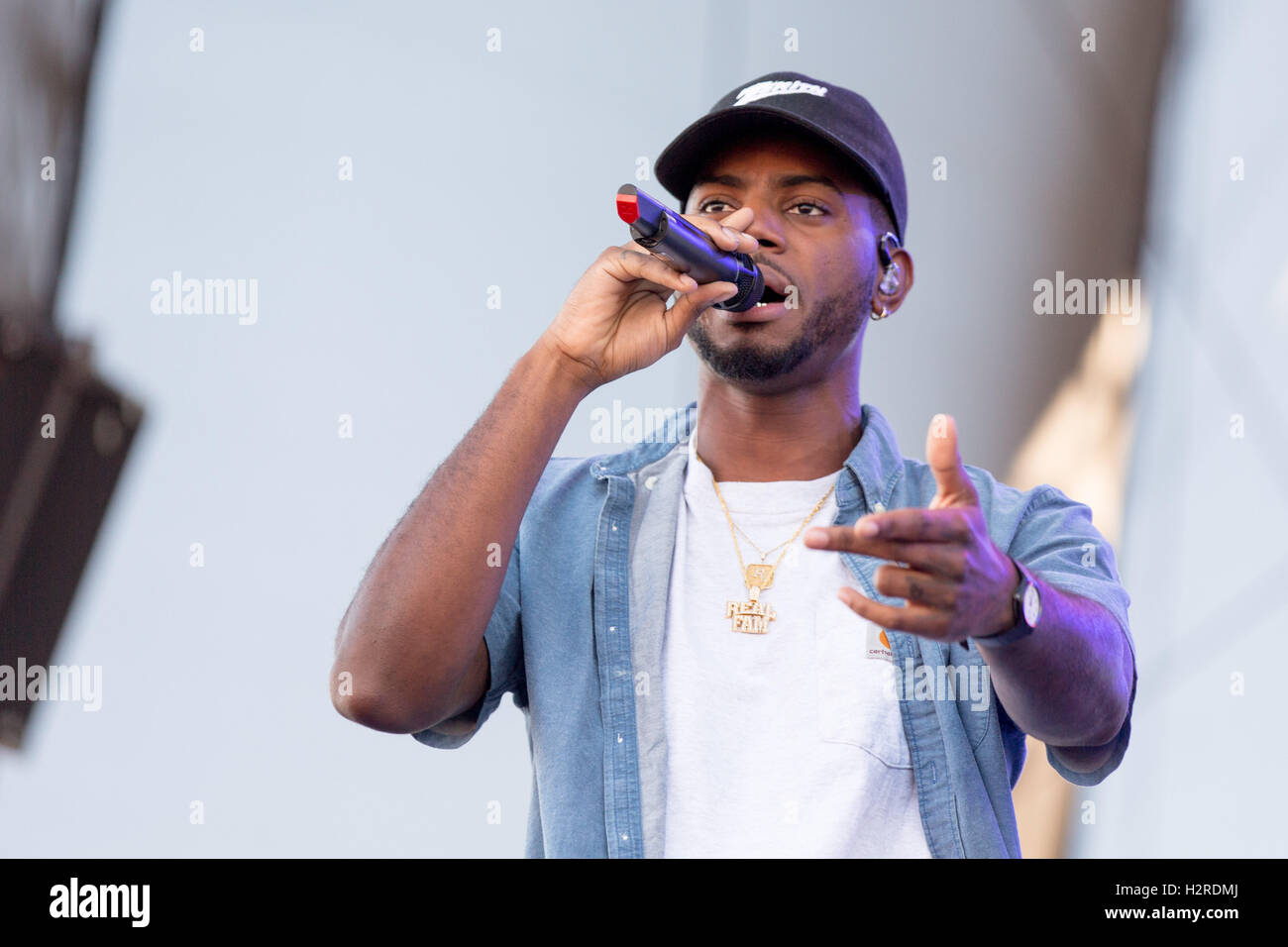 Bryson Tiller Rapper Bryson tiller rapper hi-res stock photography and images - Alamy