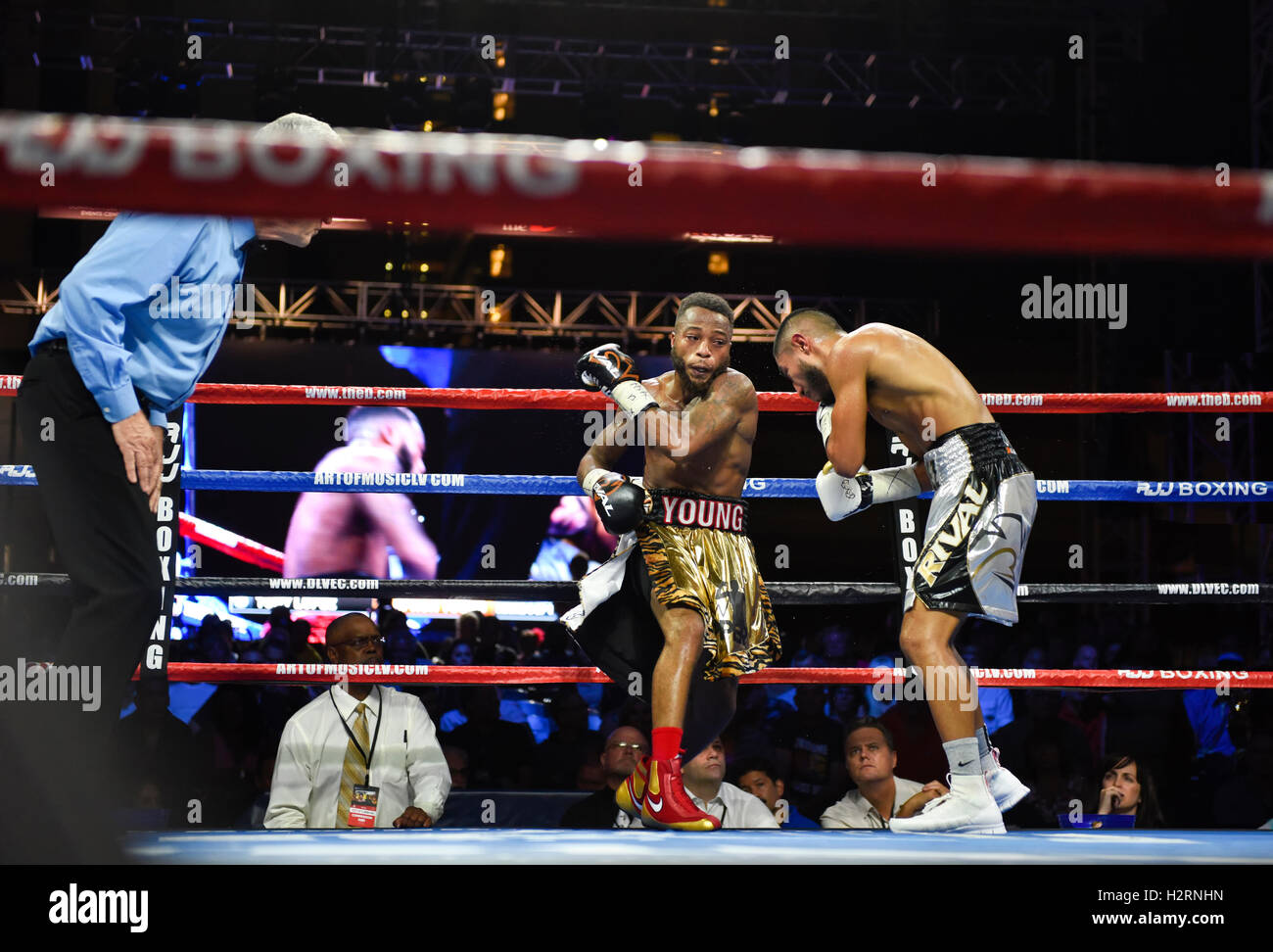 Las Vegas, Nevada September 30, 2016 -  Stephon 'Show Stopper' Young Battles Tony Lopez Jr in the WBA-NABA Bantamweight Championship at “Knockout Night at the D”  presented by the D Las Vegas and DLVEC and promoted by Roy Jones Jr. Stock Photo