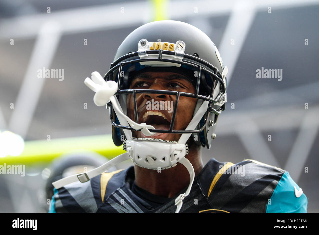 Wembley Stadium, London, UK. 02nd Oct, 2016. NFL International Series. Indianapolis Colts versus Jacksonville Jaguars. Jacksonville Jaguars wide receiver Allen Robinson (15) celebrates after scoring the first touchdown of the game. © Action Plus Sports/Alamy Live News Stock Photo