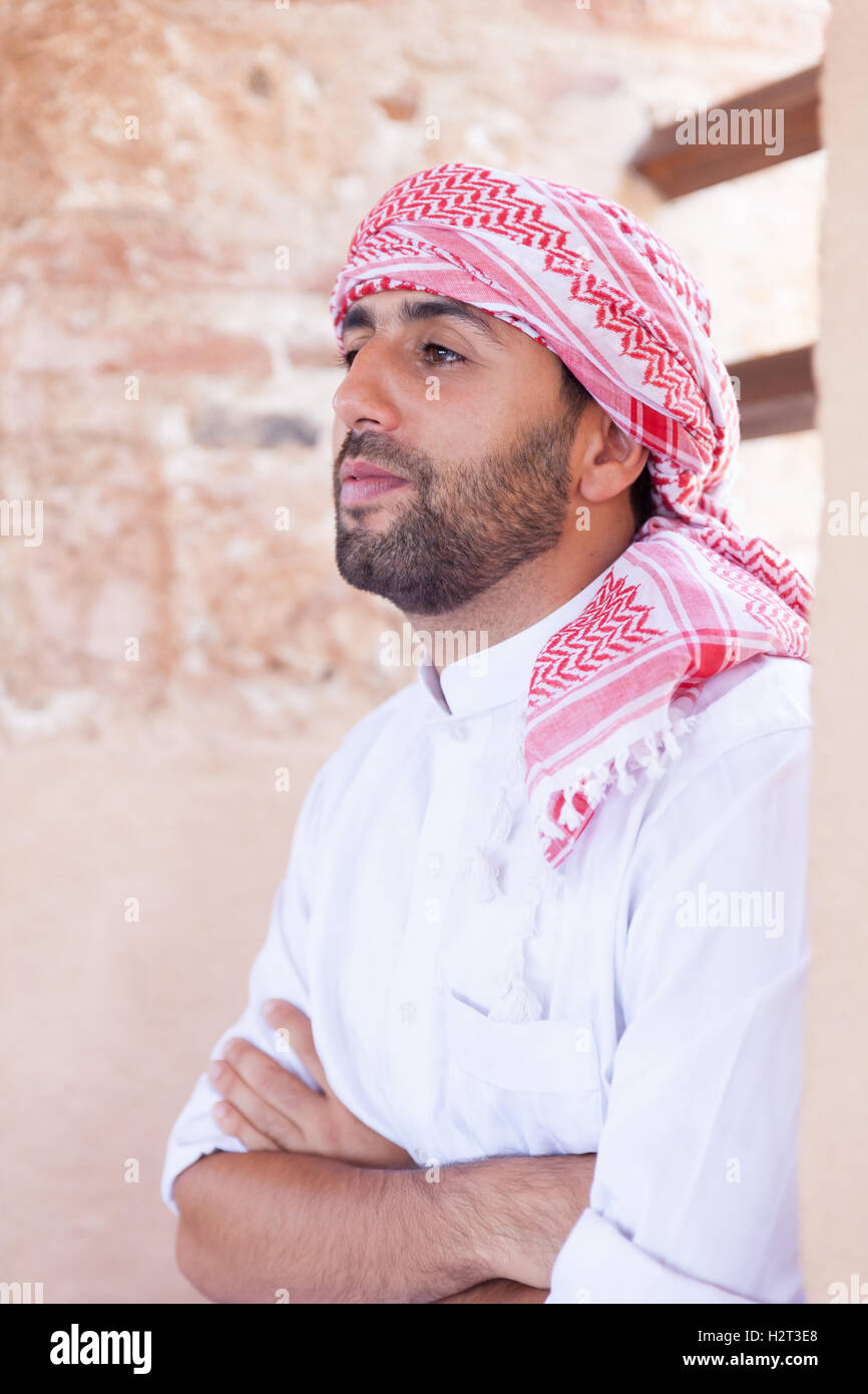 Young Smiling Handsome Arabic Man Wearing Traditional Clothes Stock Photo Alamy