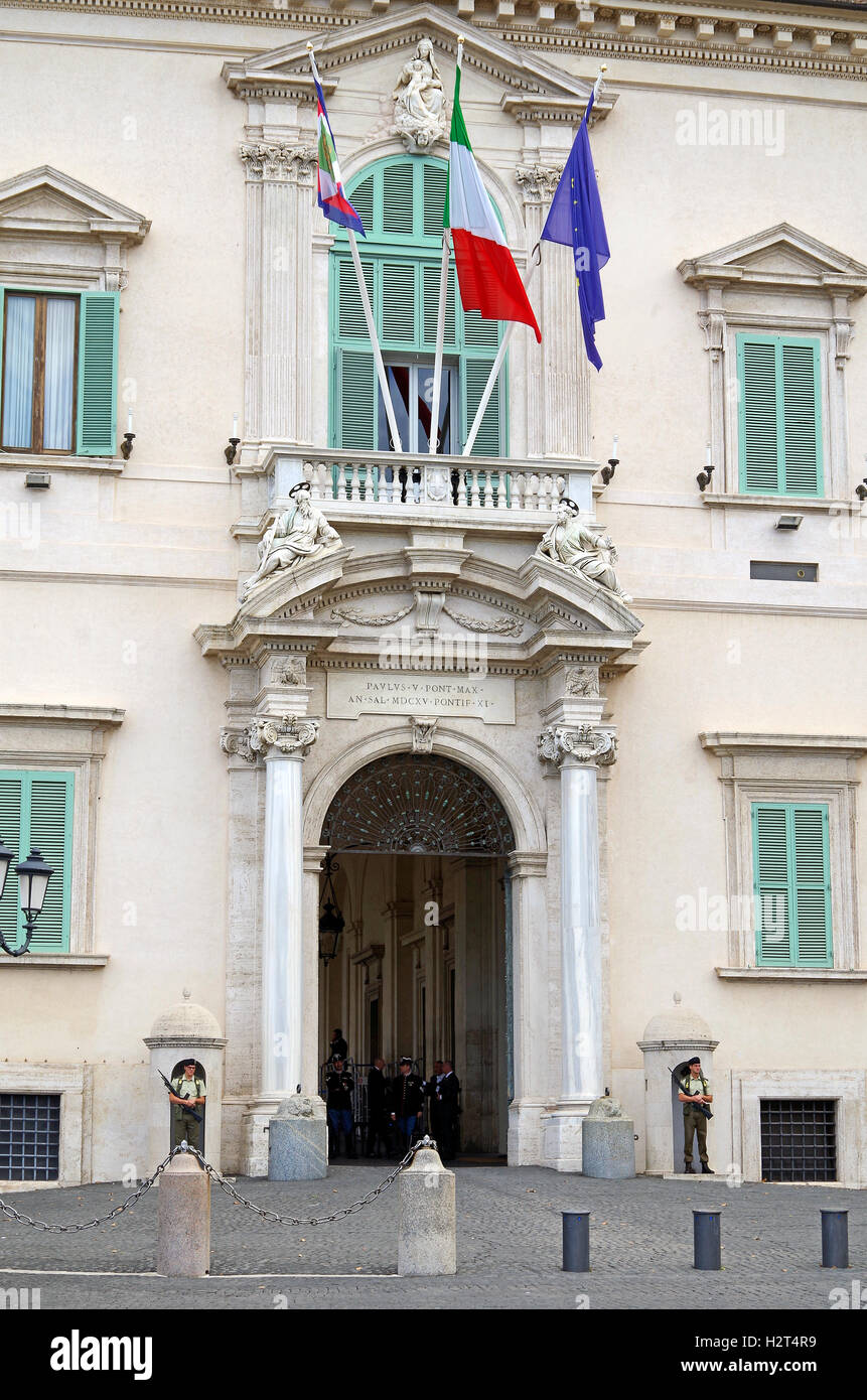 Main entrance to the Quirinale palace, one of 3 official residences of  President of the Italian Republic, built 1583, architect Francesco Borromini Stock Photo