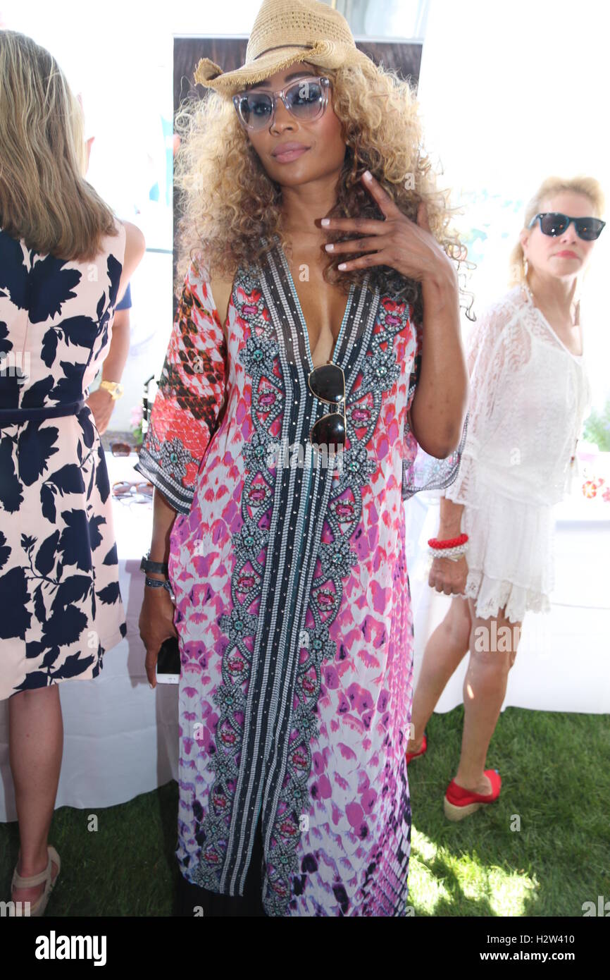 Jill Zarin's 4th. Annual Luxury Event at her Private home in