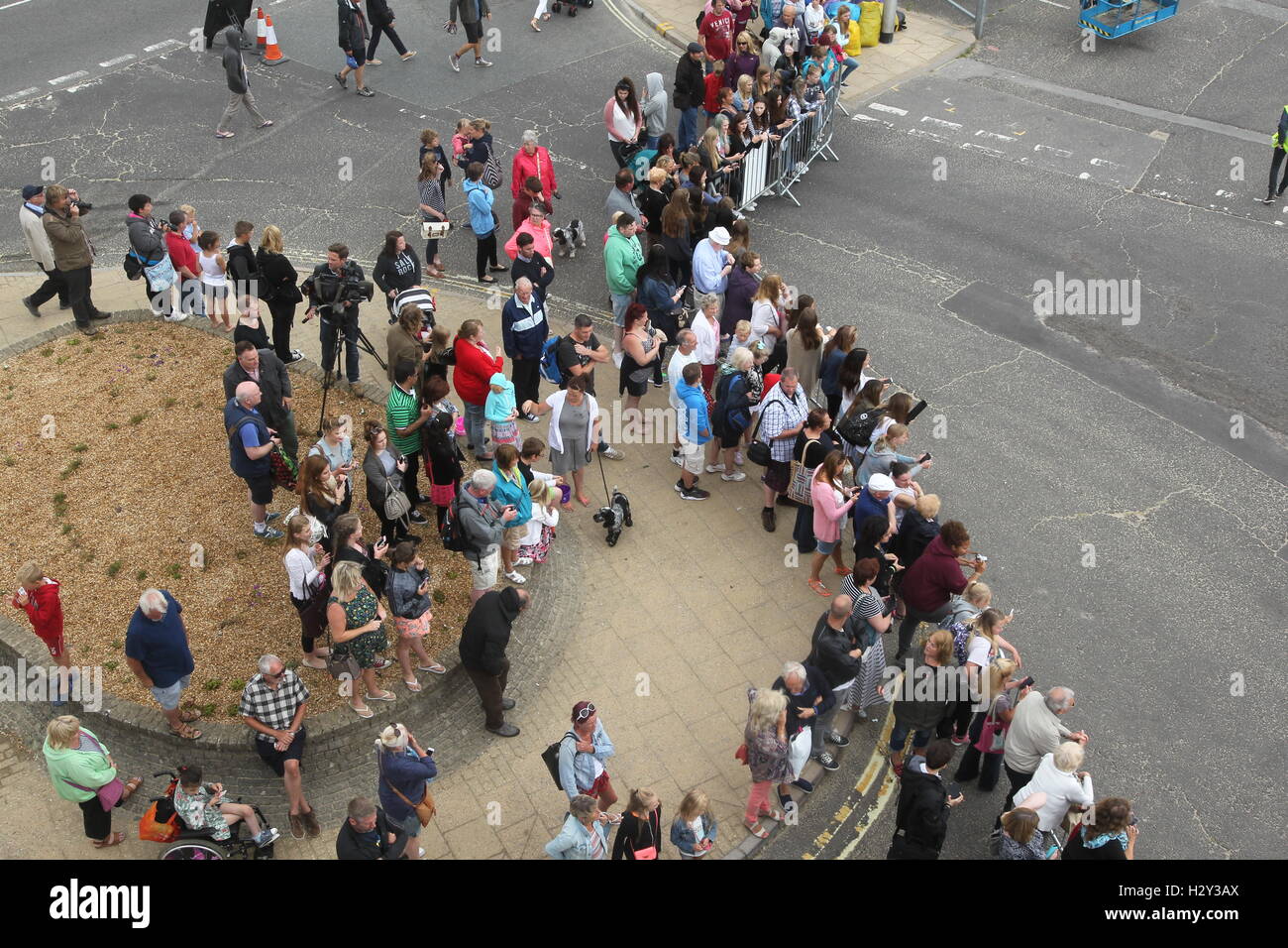 Crowds of Harry Style's fans gather in Weymouth, Dorset near the set of ...
