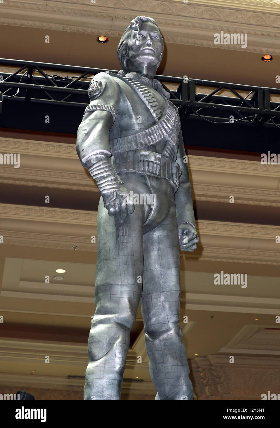 The Michael Jackson History Statue By Diana Walczak 1 vrogue.co
