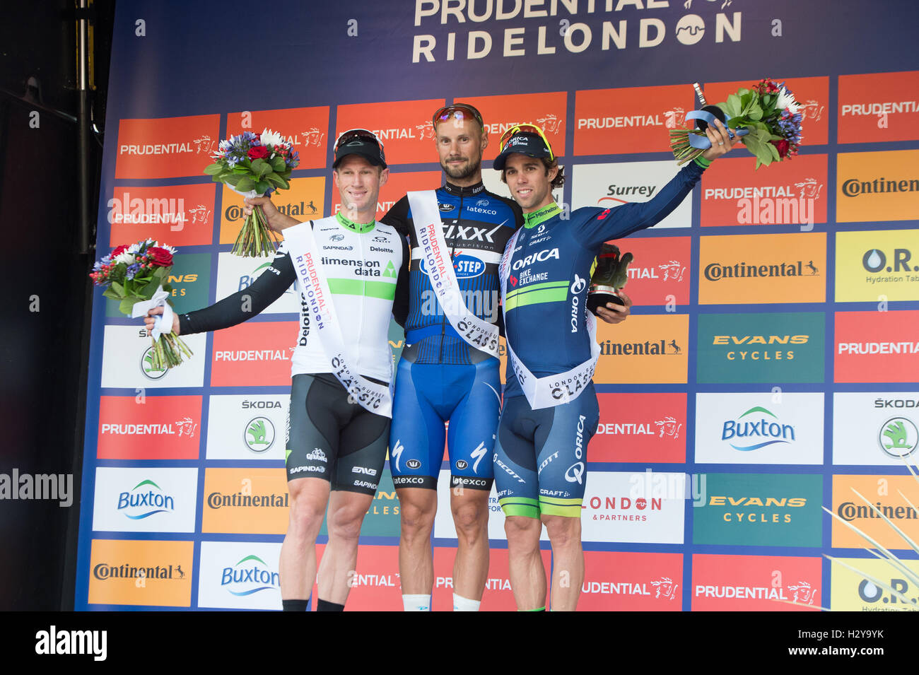 Sunday 31st July 2016 International Pro Teams compete in the RideLondon Classic Race  Featuring: Tom Boonen (Winner), Mark Renshaw (2nd Place), Michael Matthews (3rd Place) Where: London, United Kingdom When: 29 Jul 2016 Stock Photo