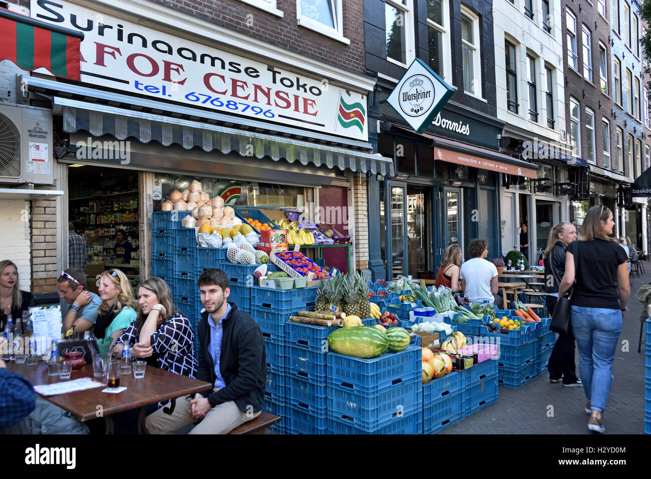 Amsterdam Albert Cuypstraat Cuyp Market Netherlands Surinaamse Toko FOE CENCIE  Greengrocer - Butcher Stock Photo