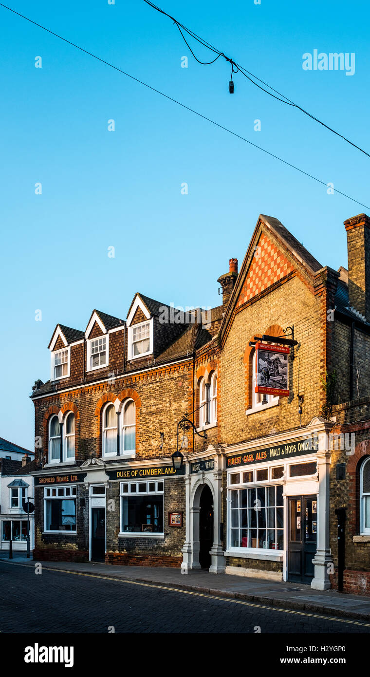 Old Pub in the town center, Whitstable, Kent, England, United Kingdom Stock Photo