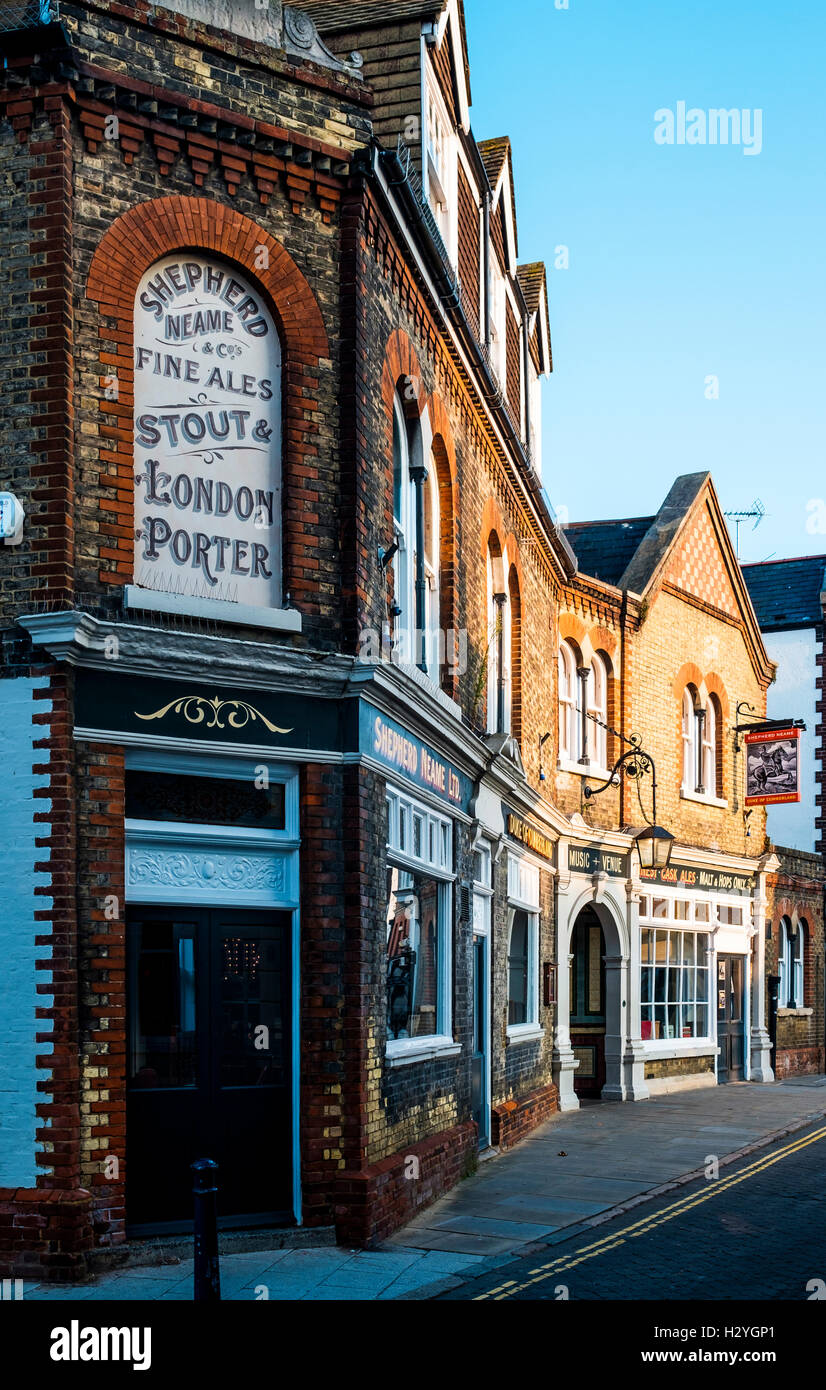 Old Pub in the town center, Whitstable, Kent, England, United Kingdom Stock Photo