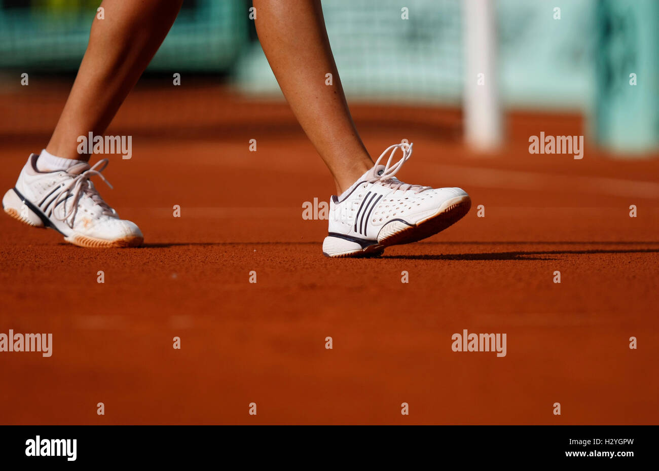 Detail legs, Aleksandra Wozniak, Canada, French Open 2010, ITF Grand Slam Tournament, Roland Garros, Paris, France, Europe Stock Photo