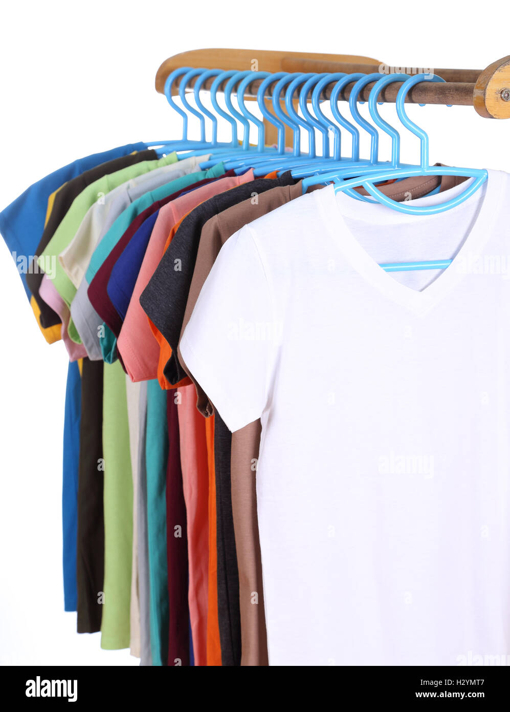 Hanging T Shirts On Hangers – cullenviwbys