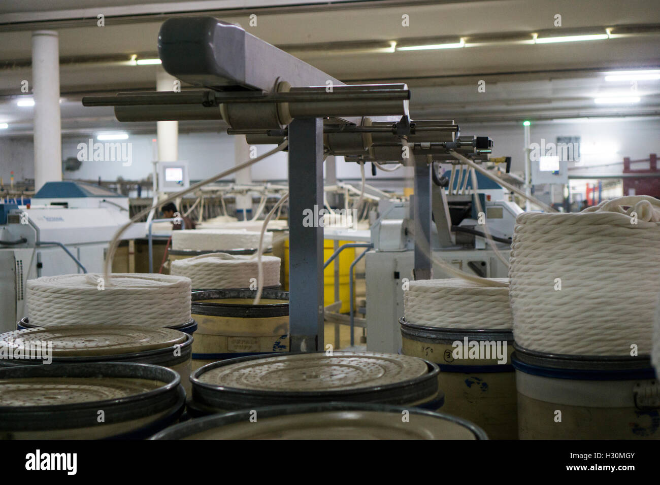 Cotton industry pakistan hires stock photography and images Alamy