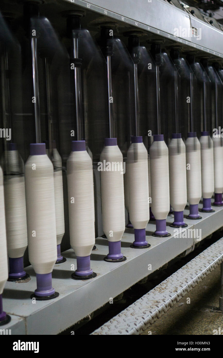 Cotton industry pakistan hires stock photography and images Alamy