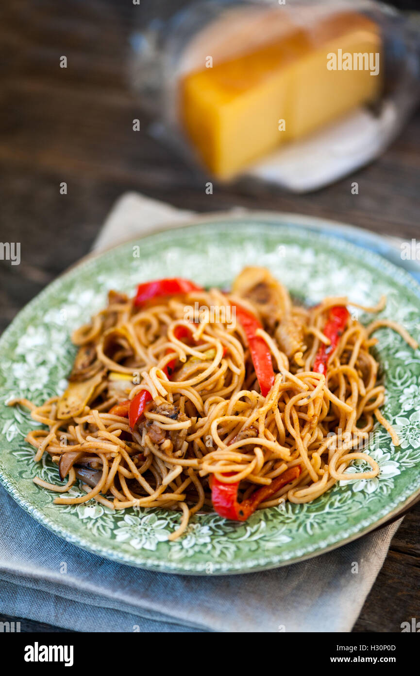 Noodles with eggplant, zucchini and red pepper Stock Photo Alamy