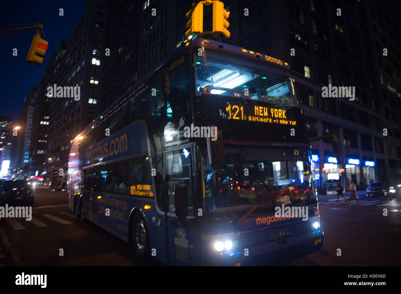 New York, NY, USA. 13th Sep, 2016. A Megabus arrives to FIT as BoltBus