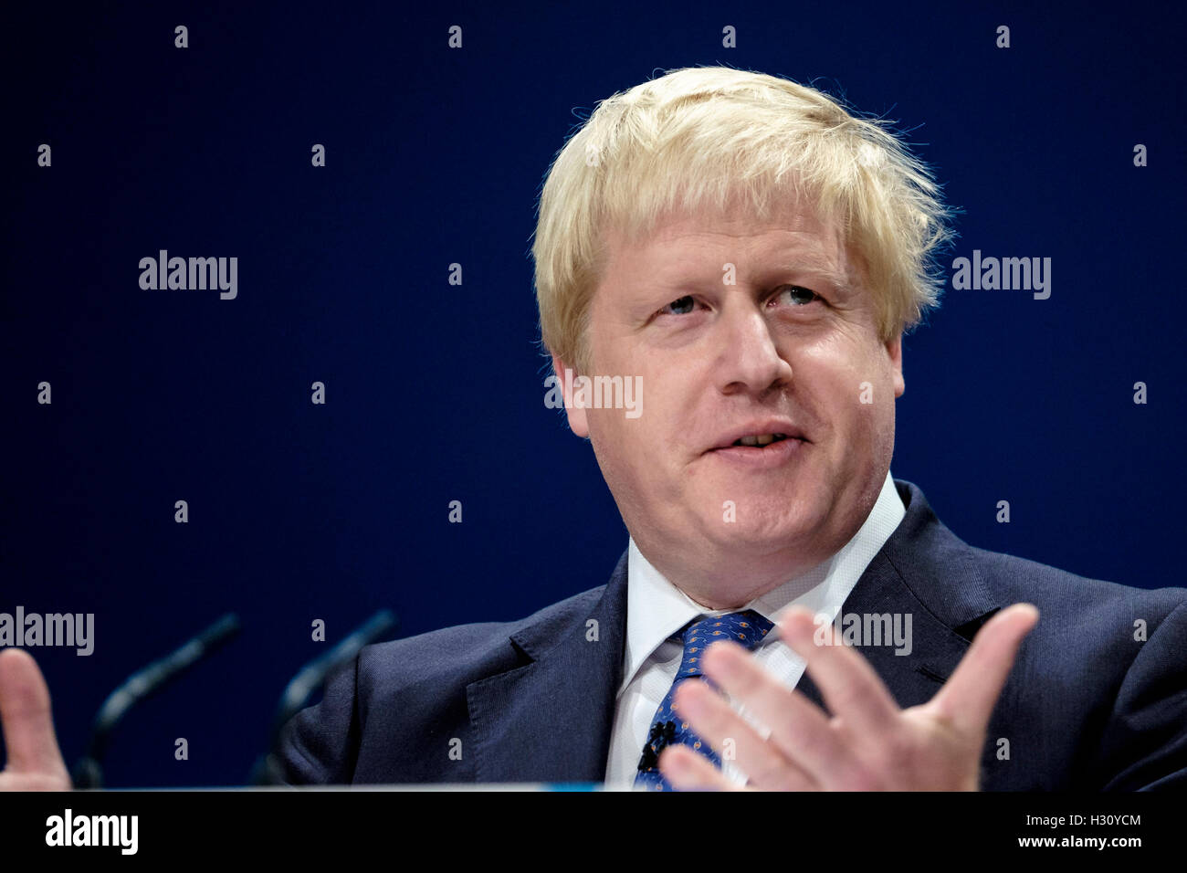 Conservative Party Conference  on 02/10/2016 at Birmingham ICC, Birmingham. Persons pictured: Boris Johnson, Secretary of State for Foreign and Commonwealth Affairs, addresses the conference on the first day . Picture by Julie Edwards. Stock Photo