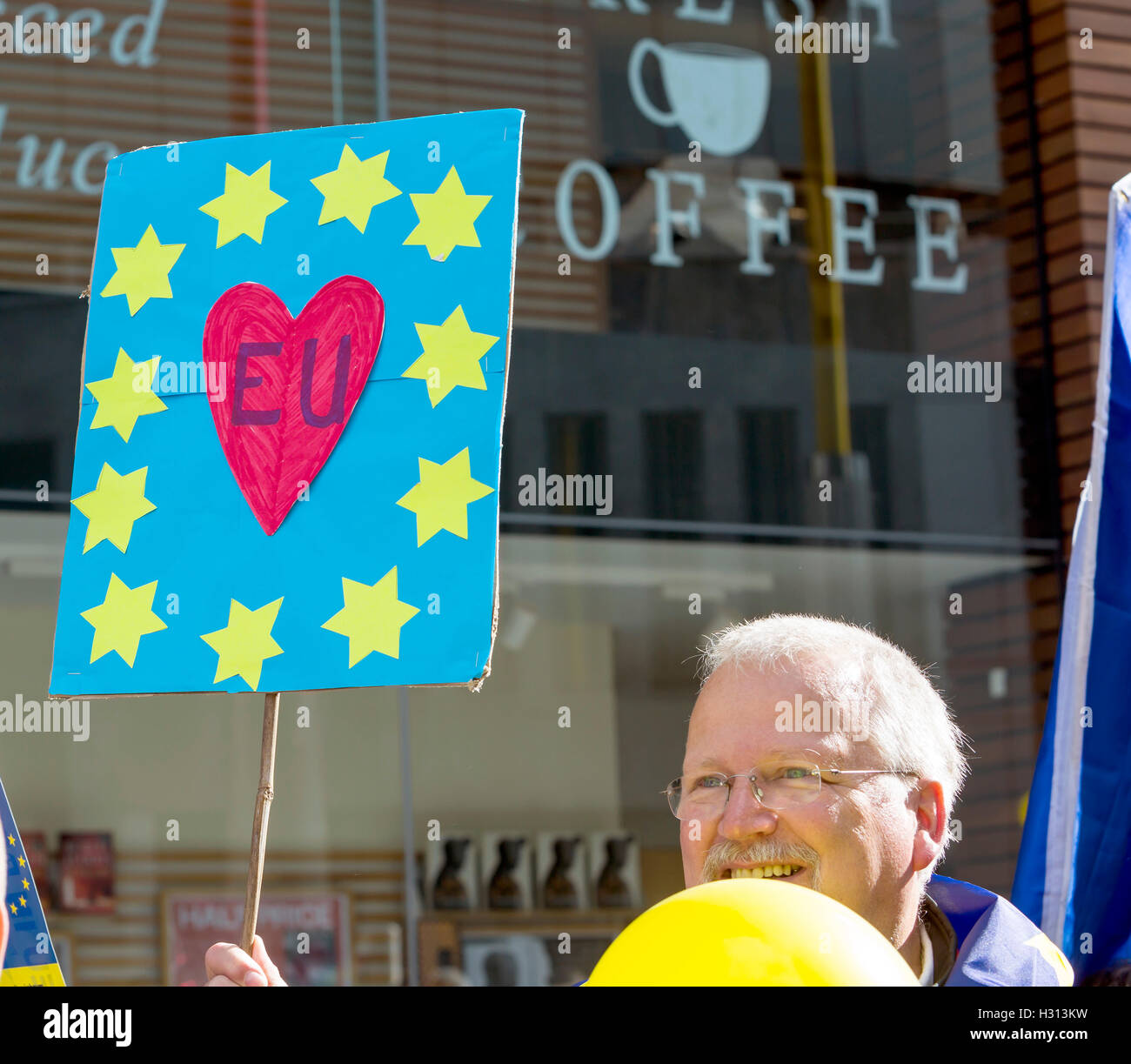 Birmingham, UK. 02nd Oct, 2016. Pro European Union Rally in Birmingham ...