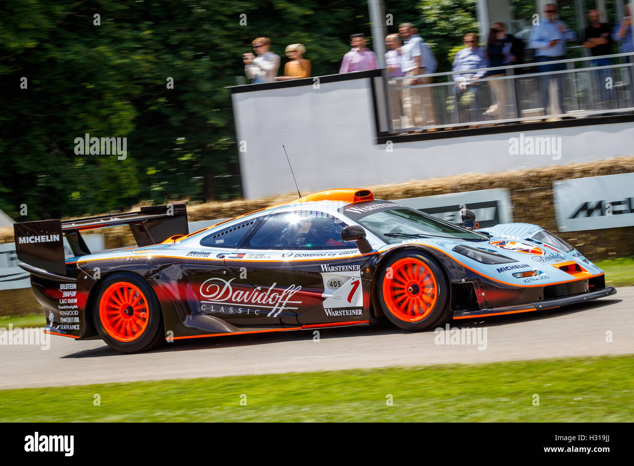 1997 Mclaren F1 Gtr Longtail With Driver Lionel Robert At The