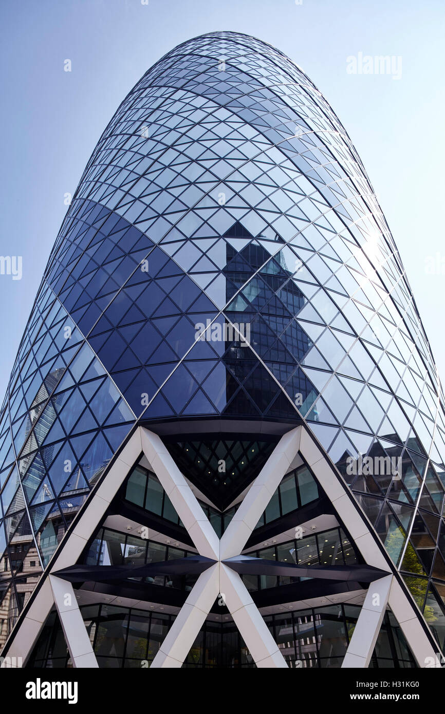 Iconic Entrance to the Gherkin looking up. Office Space at The Gherkin, London, United Kingdom. Architect: IOR GROUP Interiors, Stock Photo