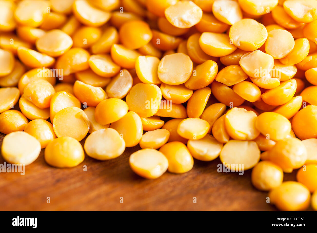 Yellow Split Peas Stock Photo Alamy