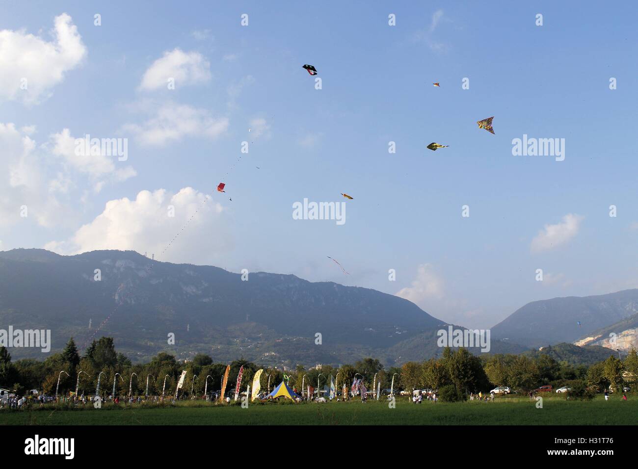 Kite festival,a gathering of kite enthusiast Stock Photo Alamy