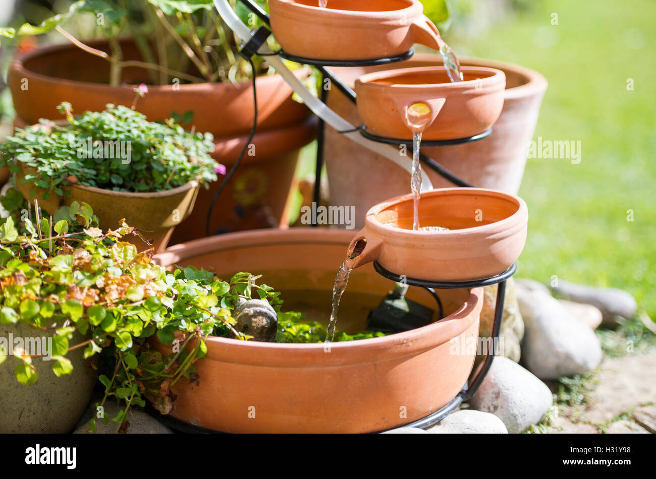 Terracotta water feature hi-res stock photography and images - Alamy