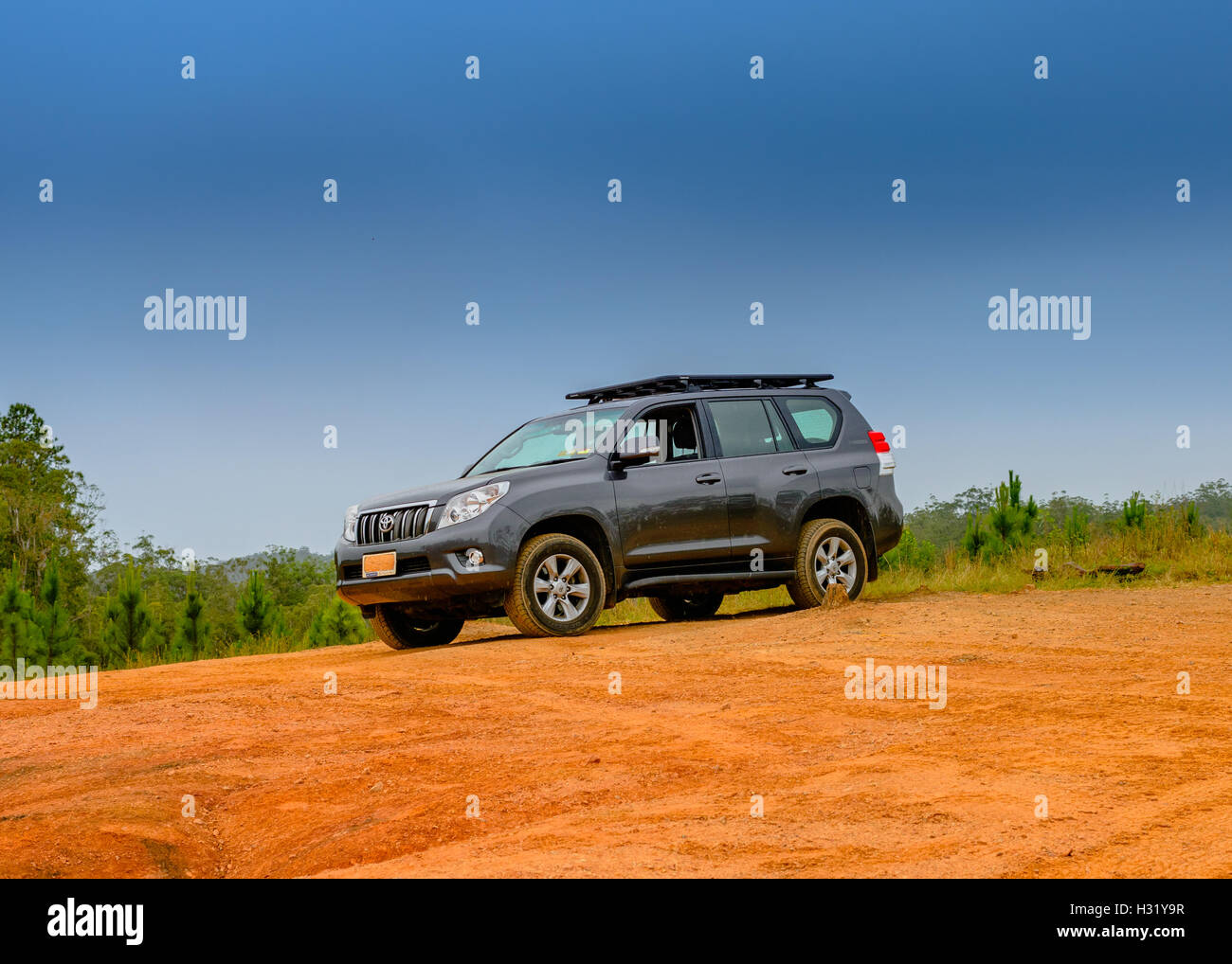 Toyota prado hi-res stock photography and images - Alamy