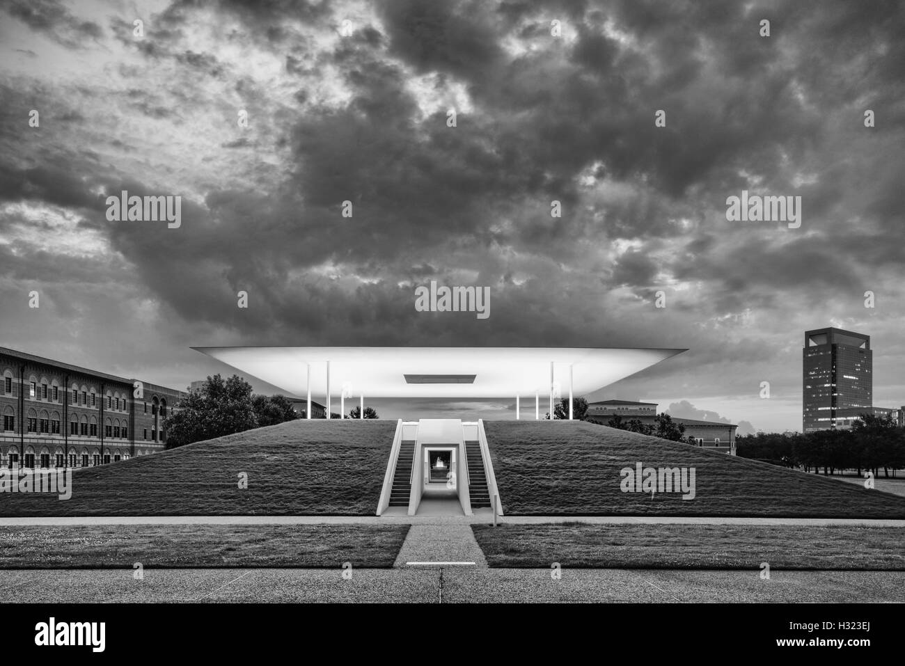 James Turrell Rice Ominous Clouds Over the James Turrell Skyscape Twilight Epiphany - Rice ...