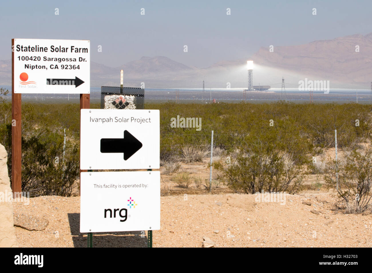 Ivanpah solar farm providing solar power at Stateline Solar Farm in California. The Ivanpah Solar Project, concentrated solar thermal. Stock Photo