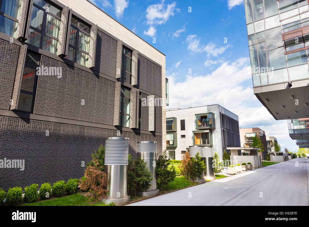 Modern residential architecture Stock Photo - Alamy