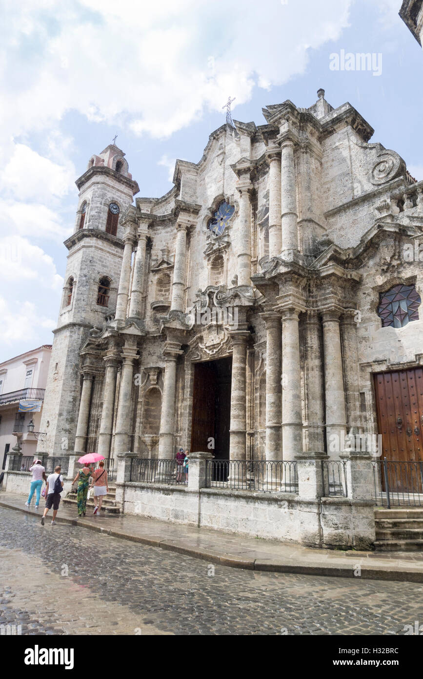 The historic Cathedral of the Virgin Mary of the Immaculate Conception built in 1777 in Cathedral square, Havana Cuba Stock Photo