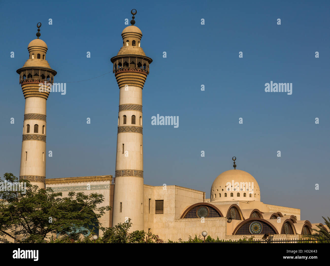 Egypt, Cairo, Jami al-Zahra'a mosque Stock Photo