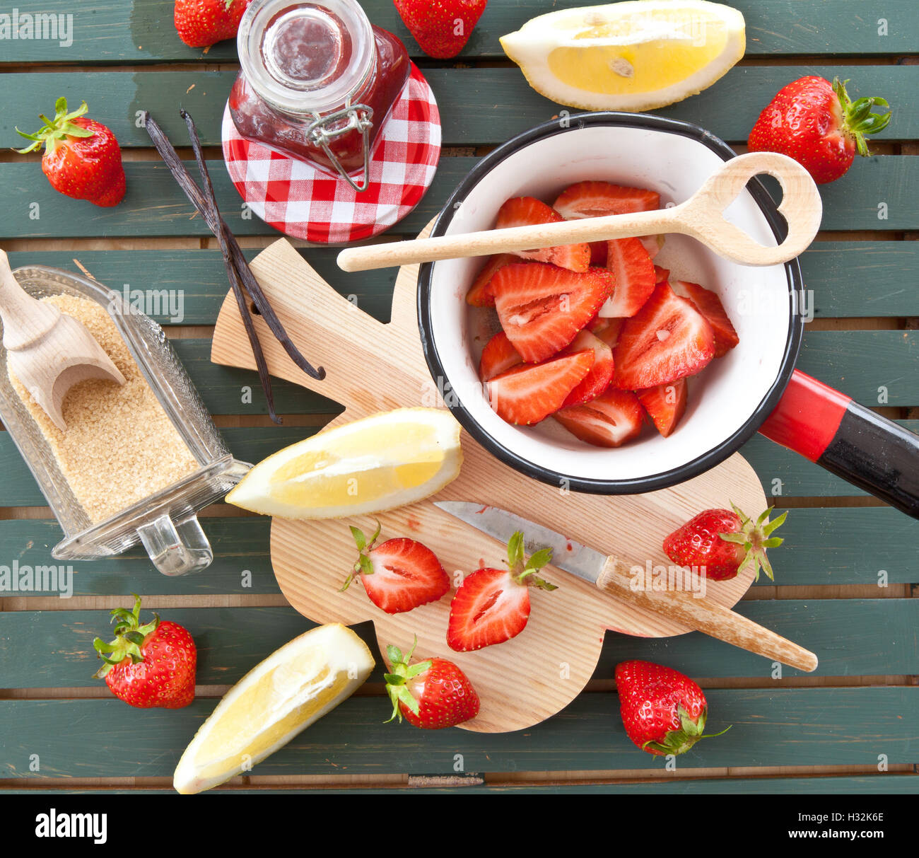Cooking jam with fresh strawberries Stock Photo - Alamy