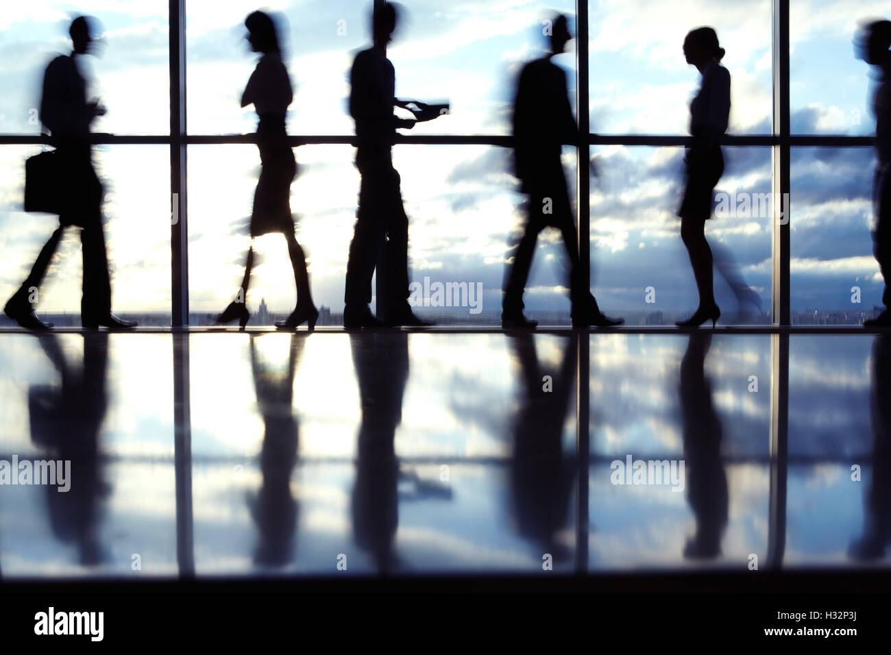 Black silhouettes business people hi-res stock photography and images ...