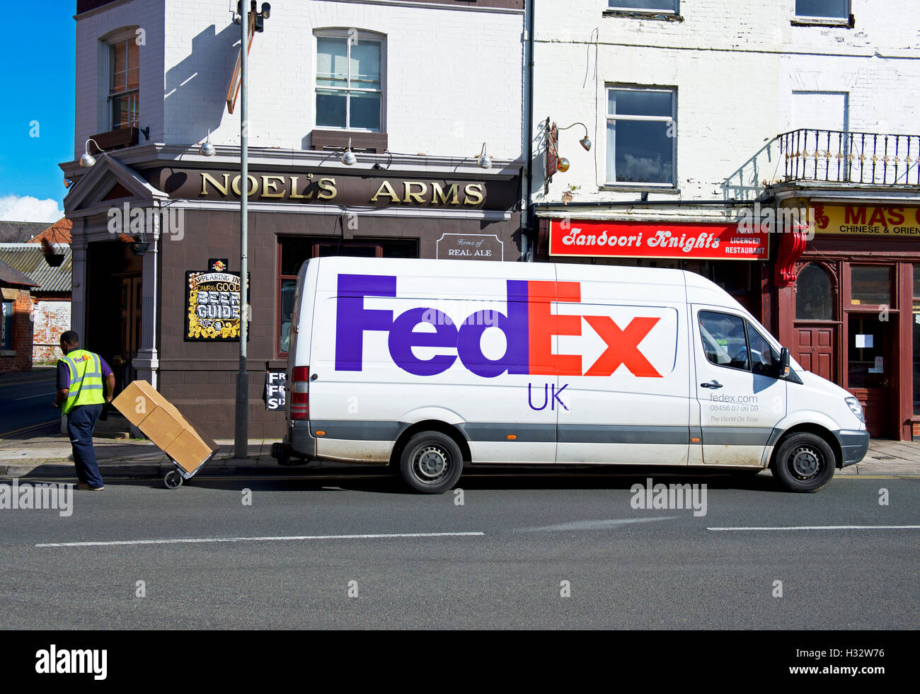 Fedex Stock Photos & Fedex Stock Images Alamy