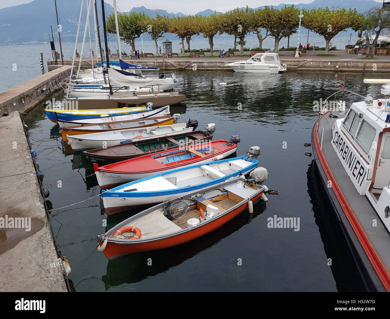Hafen, Torri del Benaco, Gardasee Stock Photo