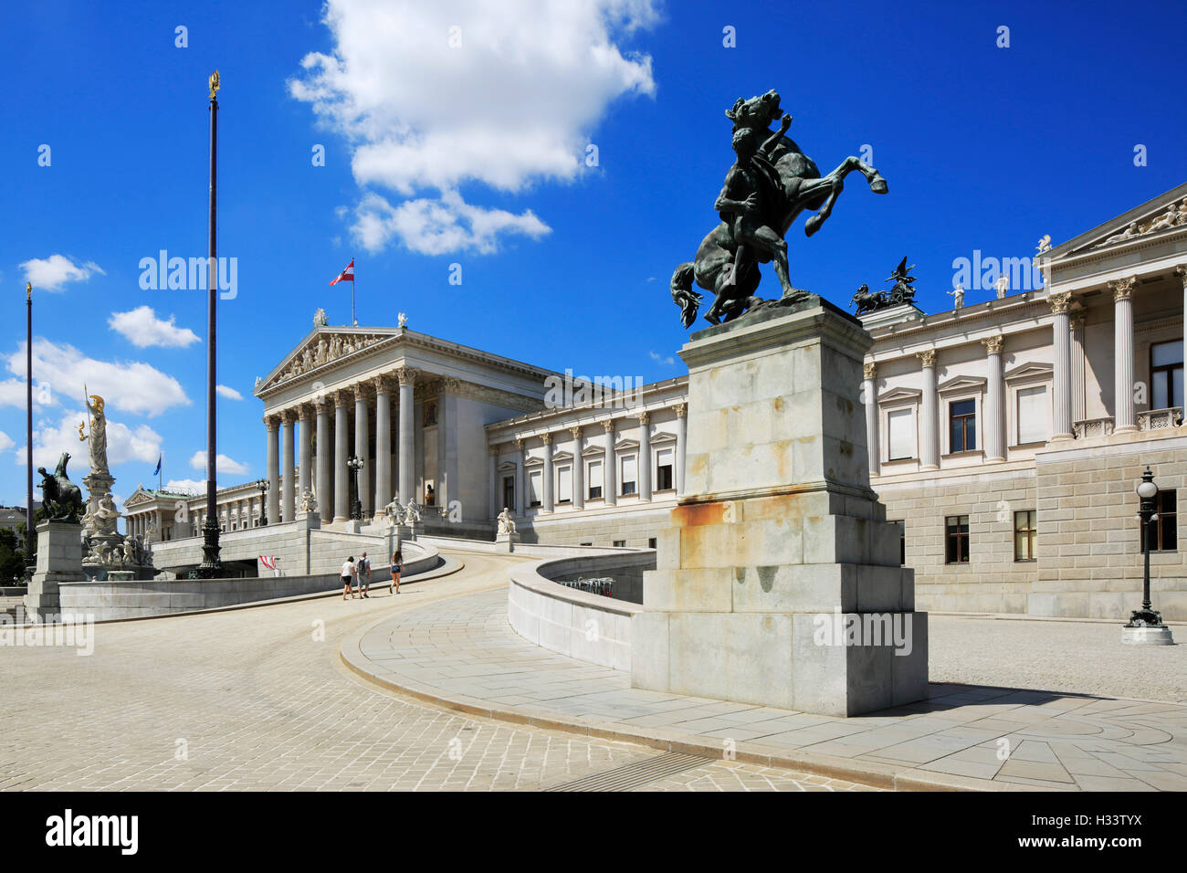 Oesterreichisches Parlament, Parlamentsgebaeude am Dr.-Karl-Renner-Ring in Wien, Oesterreich Stock Photo
