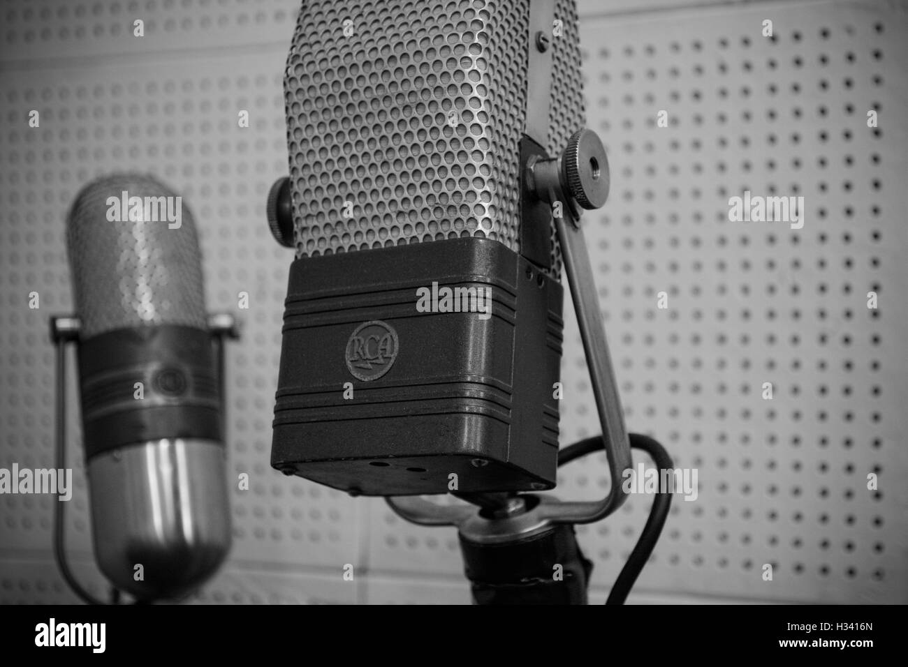 Vintage, Original Microphones used by Elvis Presley & Johnny Cash & others inside the Sun Studios Recording room in Memphis, TN, USA Stock Photo