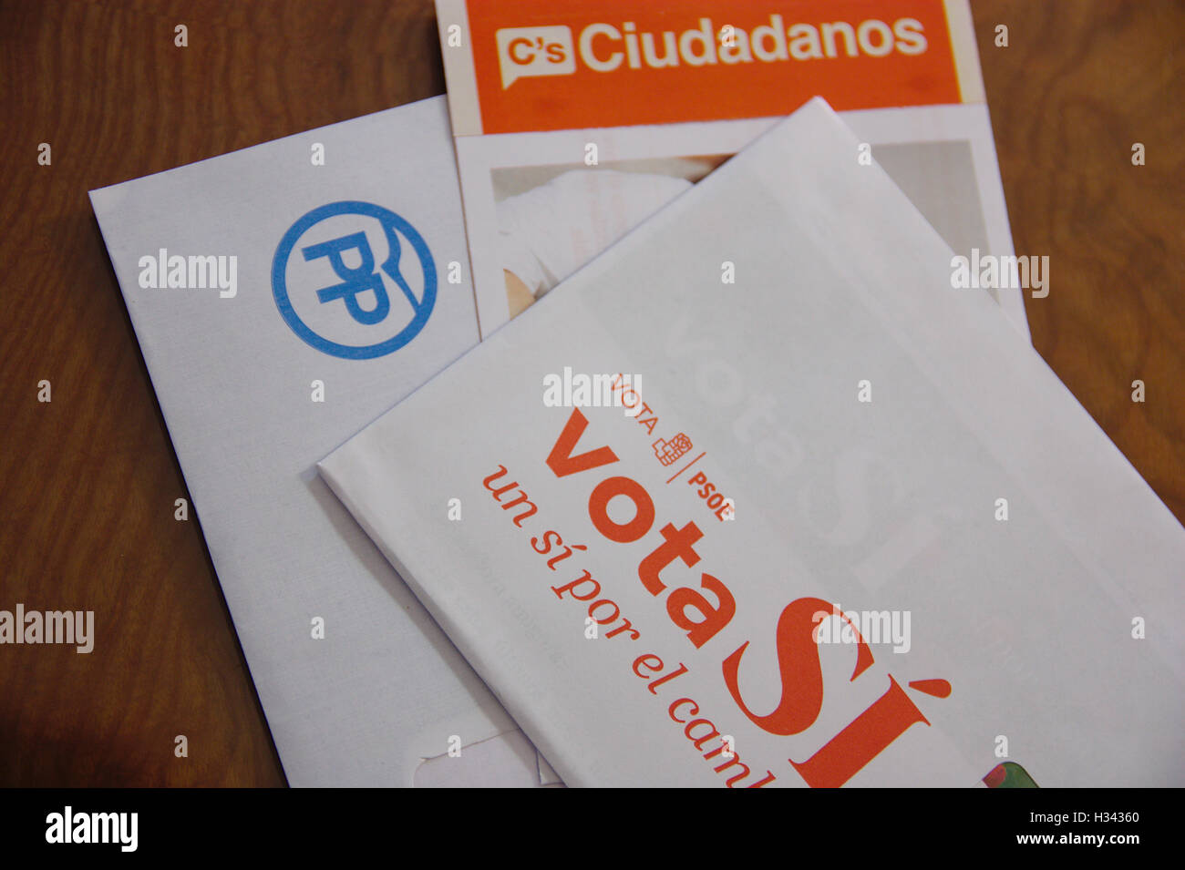 Envelopes for Spanish general election 2016. Envelopes the general