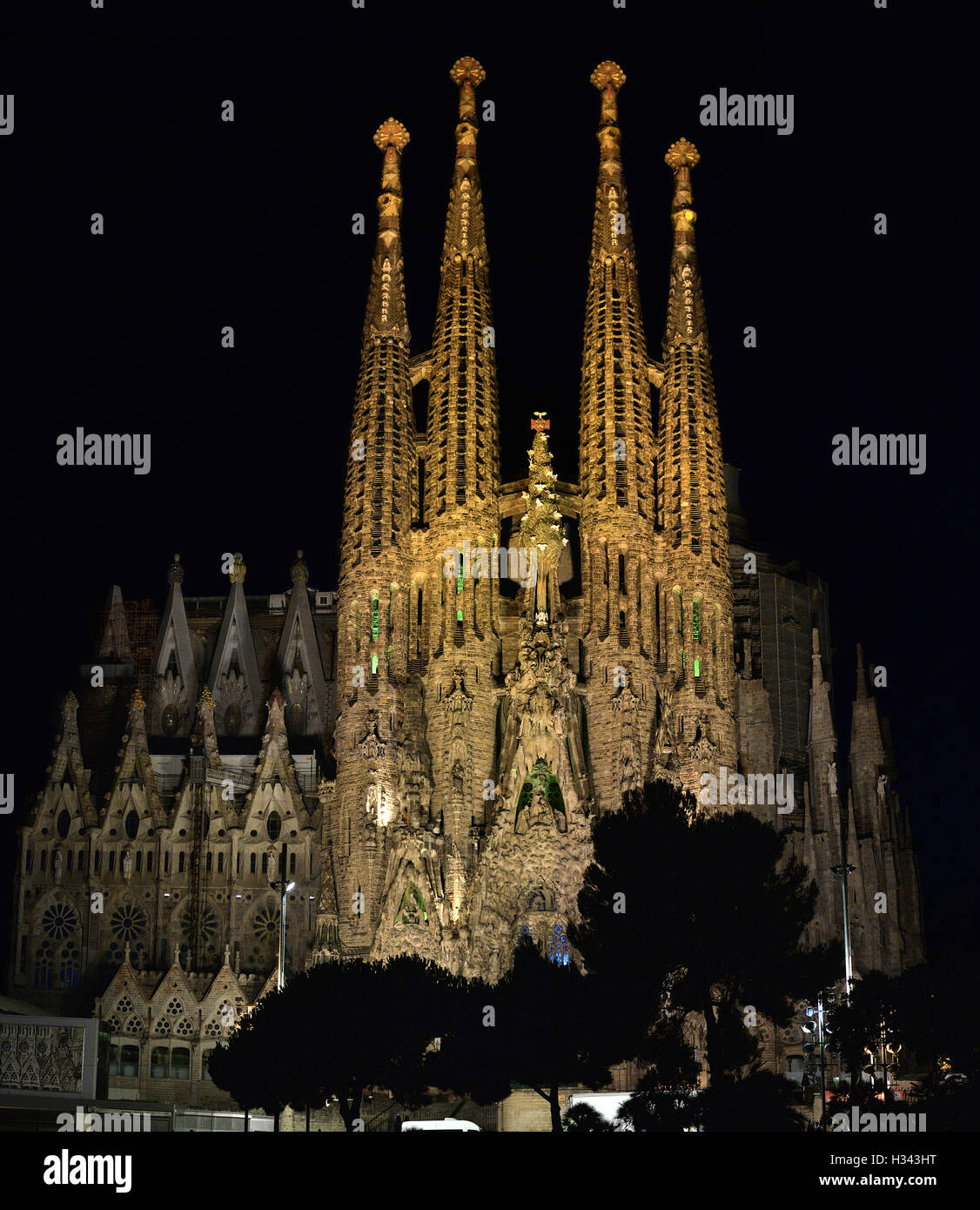 Holy Family Church at night Barcelona Spain Stock Photo - Alamy