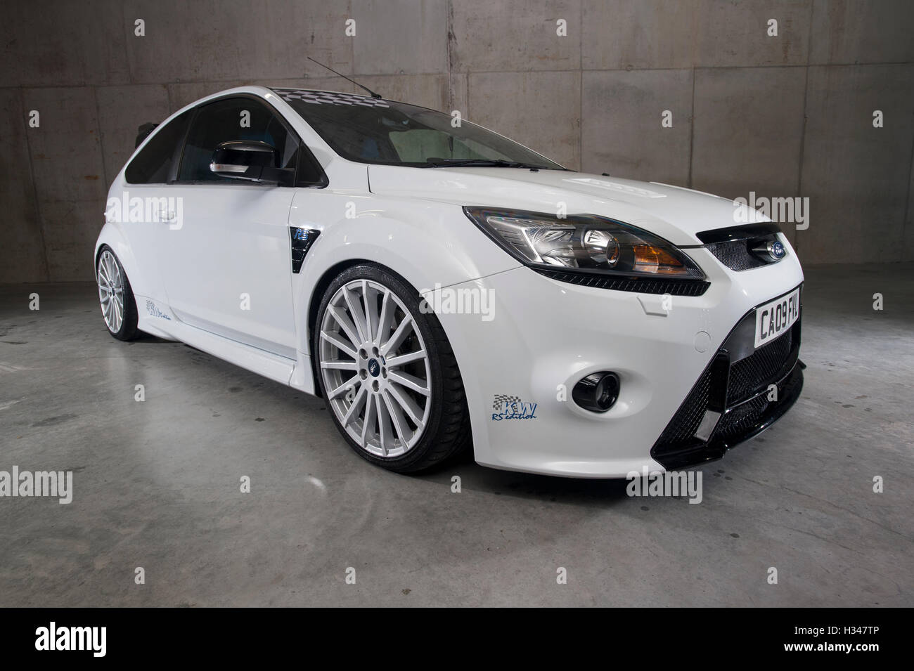 2009 Ford Focus Rs Hot Hatch Performance Car With Lowered Suspension Stock  Photo - Alamy