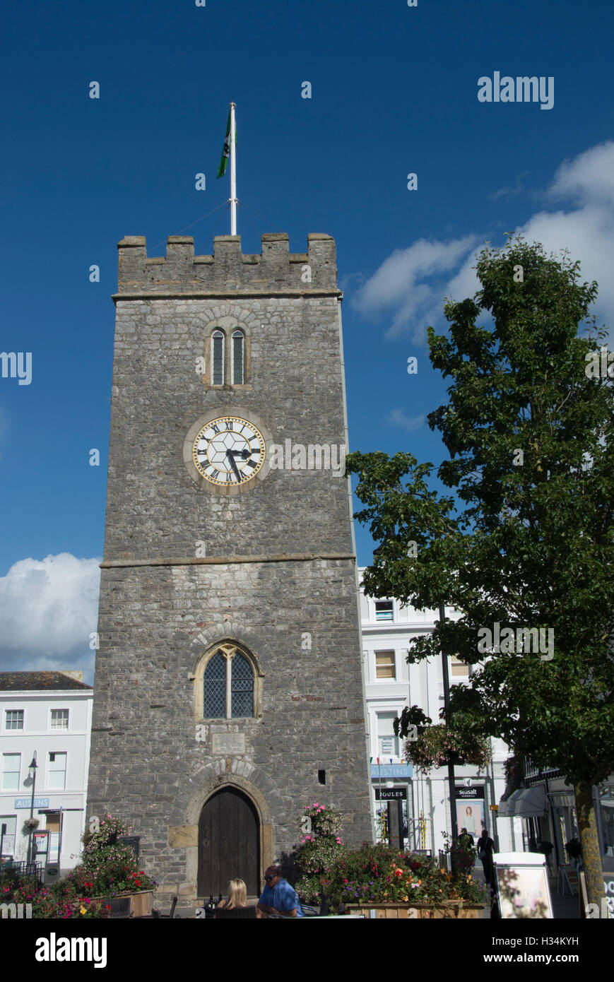 DEVONSHIRE; NEWTON ABBOT; ST. LEONARD'S CLOCK TOWER Stock Photo Alamy