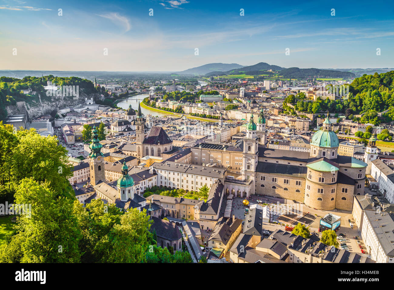 aerial-view-of-the-historic-city-of-salzburg-salzburg-land-austria