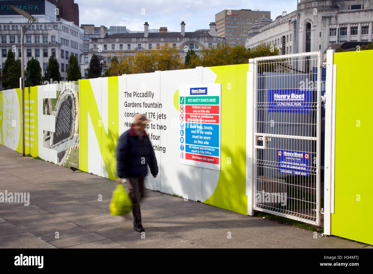 PPE illustration Health and Safety signage hoardings, PPE signs ...