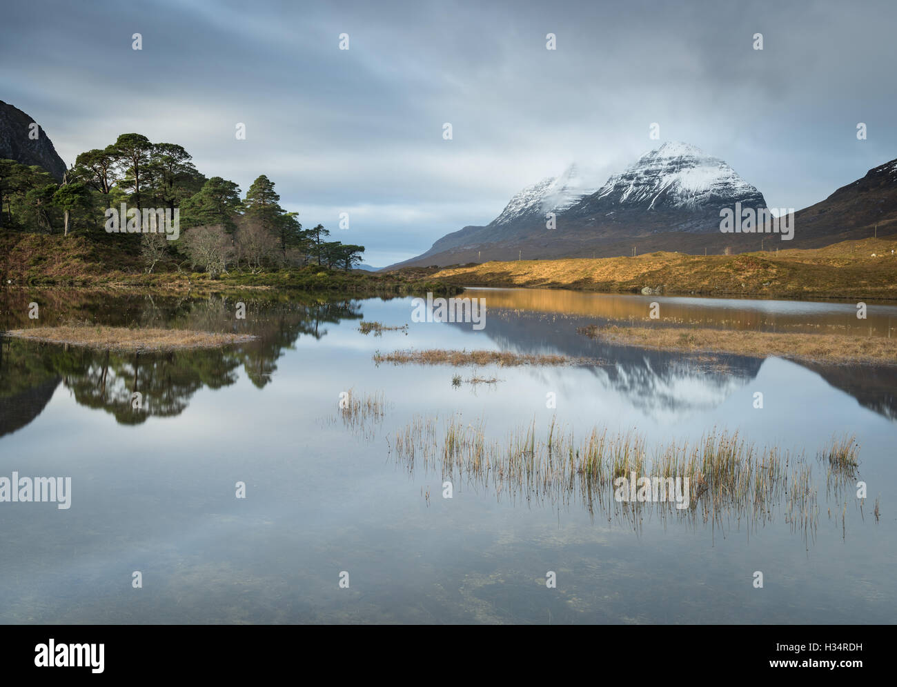 Liathach reflected in Loch Clair, Glen Torridon, Scottish Highlands, Scotland Stock Photo