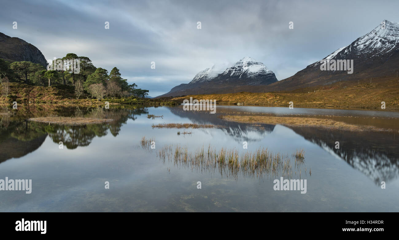 Liathach and Beinn Eighe reflected in Loch Clair, Torridon, Scottish Highlands, Scotland Stock Photo