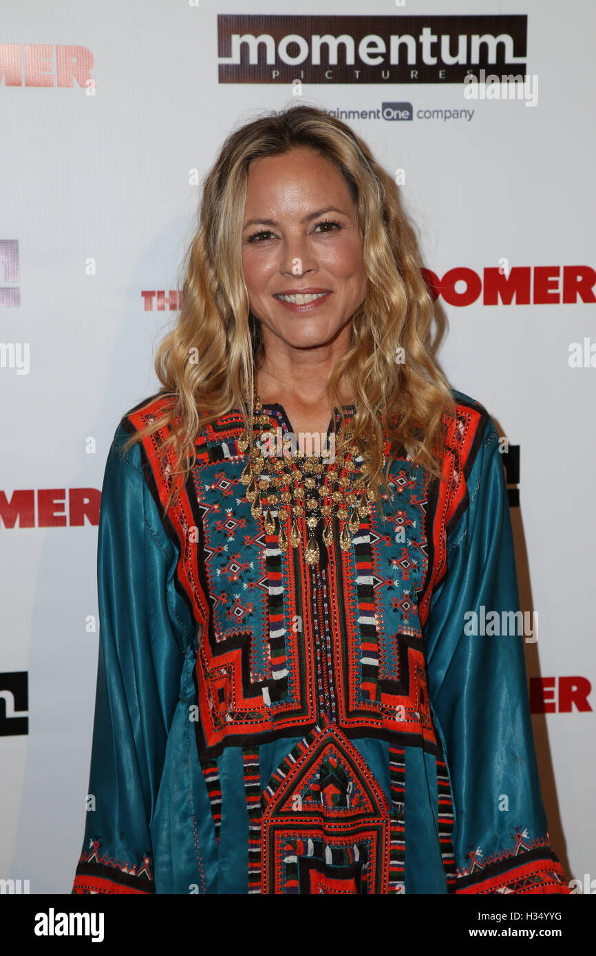Los Angeles, Ca, USA. 03rd Oct, 2016. Maria Bello attends the premiere of Momentum Pictures' 'The Late Bloomer' at iPic Theaters on October 3, 2016 in Los Angeles, California. ( Credit:  Parisa Afsahi/Media Punch)./Alamy Live News Stock Photo